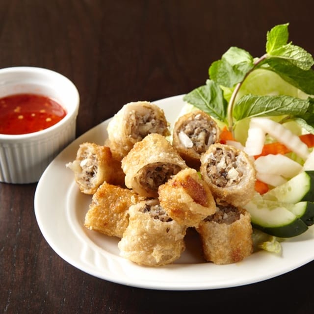 Crispy Pork Spring Rolls (3).