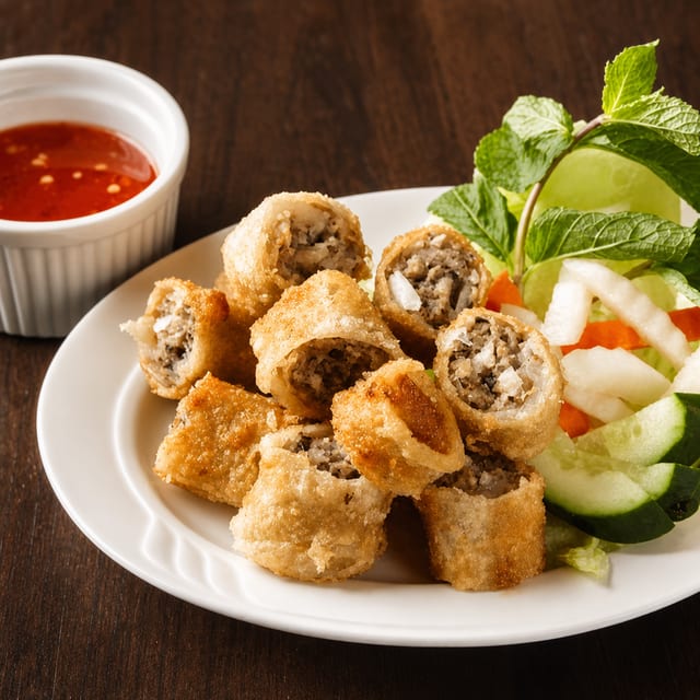 Crispy Pork Spring Rolls (3).
